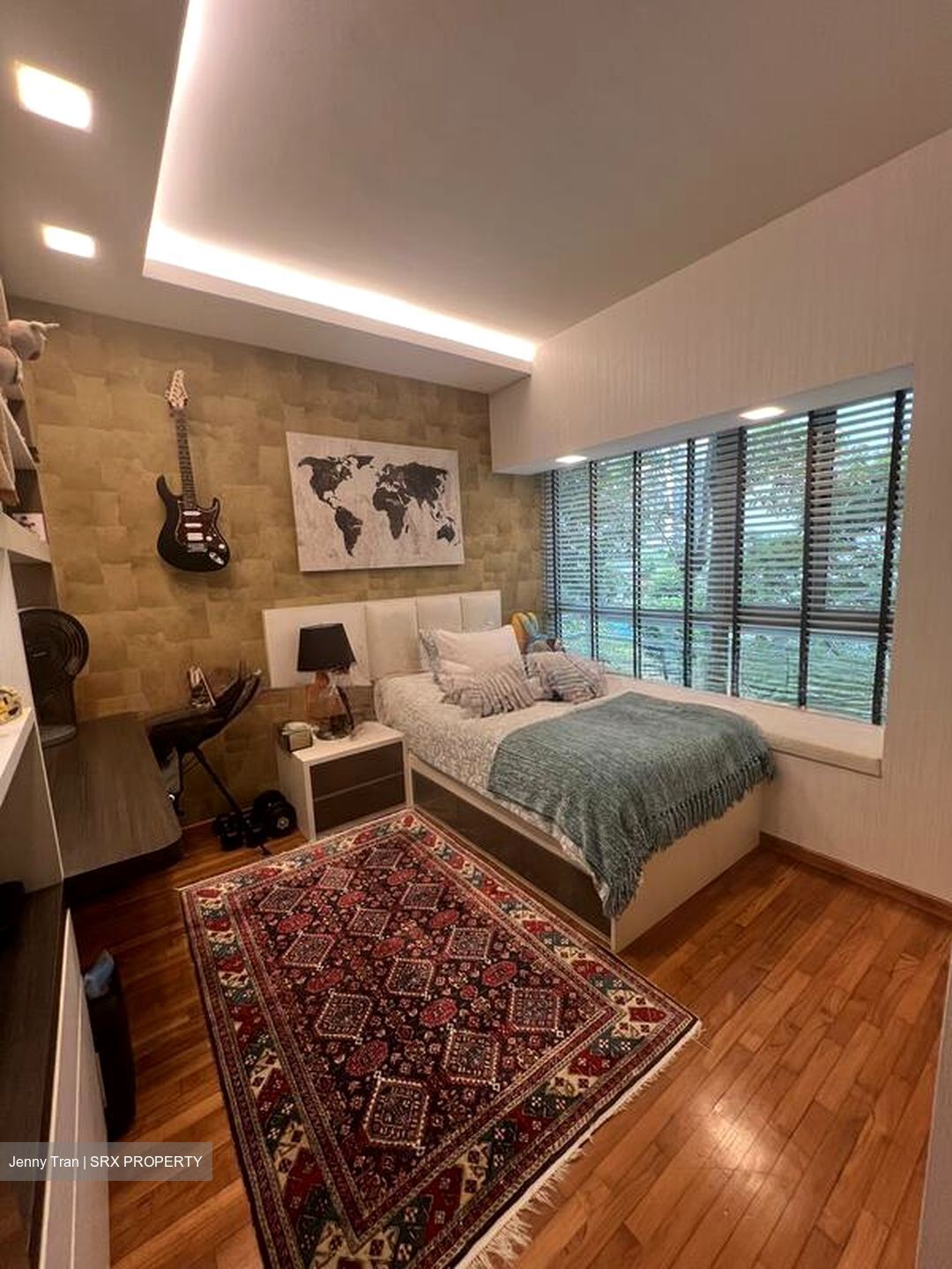 Waterfront Waves (D16), Condominium #502974491